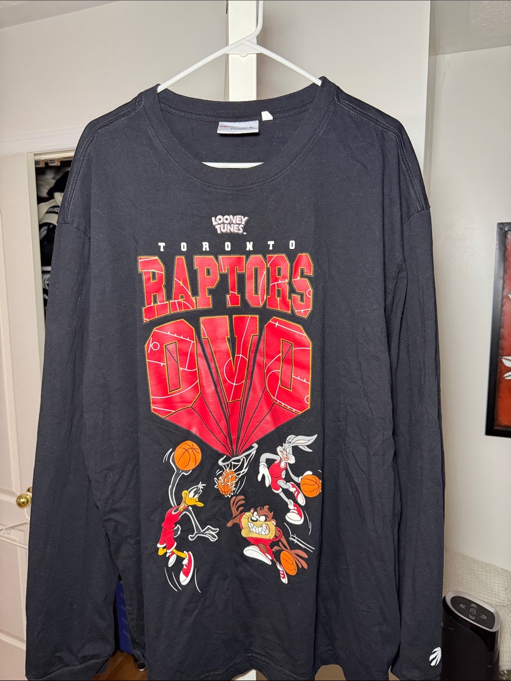 Toronto Raptors Looney Tunes OVO Long-Sleeve Tee